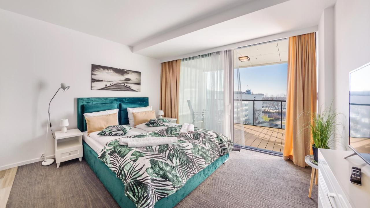 Sun & Snow Seaside Апартаменти *